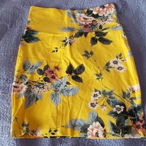 Brand new Yellow floral skirt